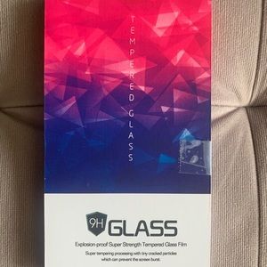 iPhone tempered glass cover